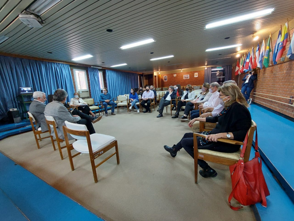 imagen El Ministro de Ciencia, Tecnología e Innovación, Daniel Filmus, se reunió con autoridades del Conicet Mendoza y autoridades universitarias