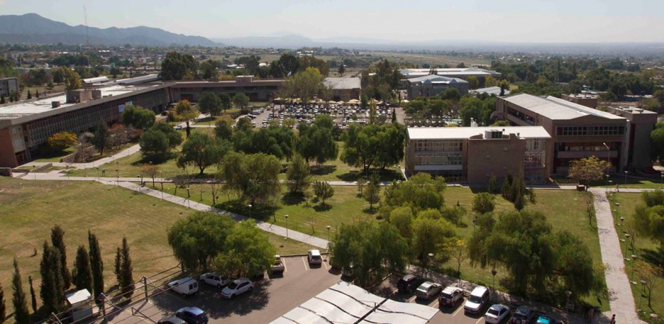 imagen Convocatoria a Estudiantes de la UNCuyo para Beca de Actividades Académicas en la FCEN