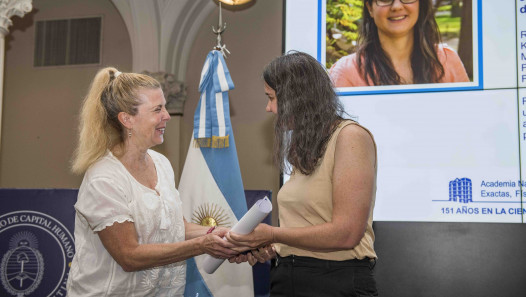 imagen Investigadora del CONICET Mendoza recibió el Premio Estímulo de la Academia Nacional de Ciencias Exactas, Físicas y Naturales