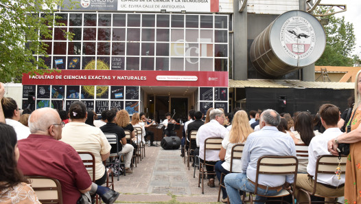 imagen Postales del XVI Acto de Colación de Grado y VI Acto de Colación de Posgrado de la FCEN