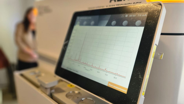 imagen  Nueva adquisición: difractómetro de rayos X Aeris Research 