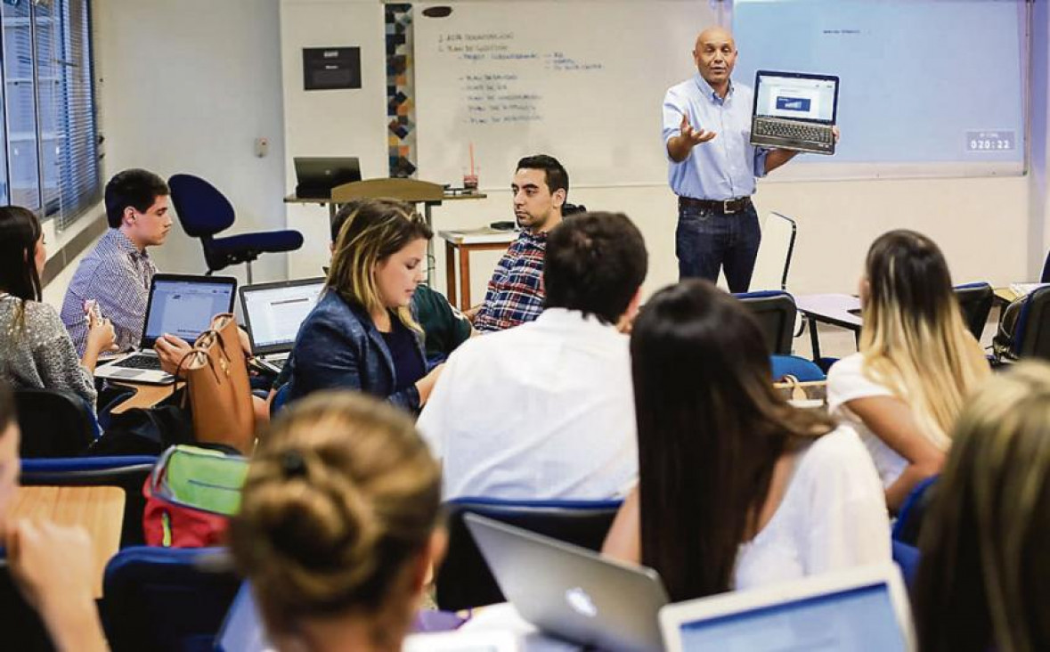 imagen Llamado a concurso para cubrir cargo docente área: Física, en Malargüe 