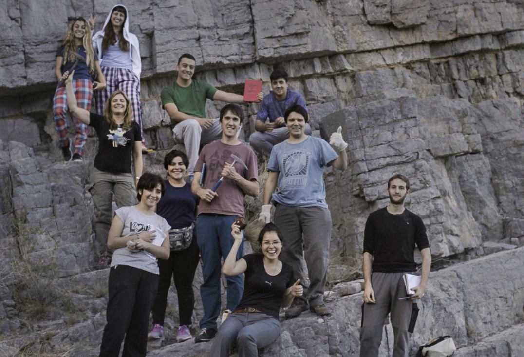 imagen Salida a campo de estudiantes de Geología